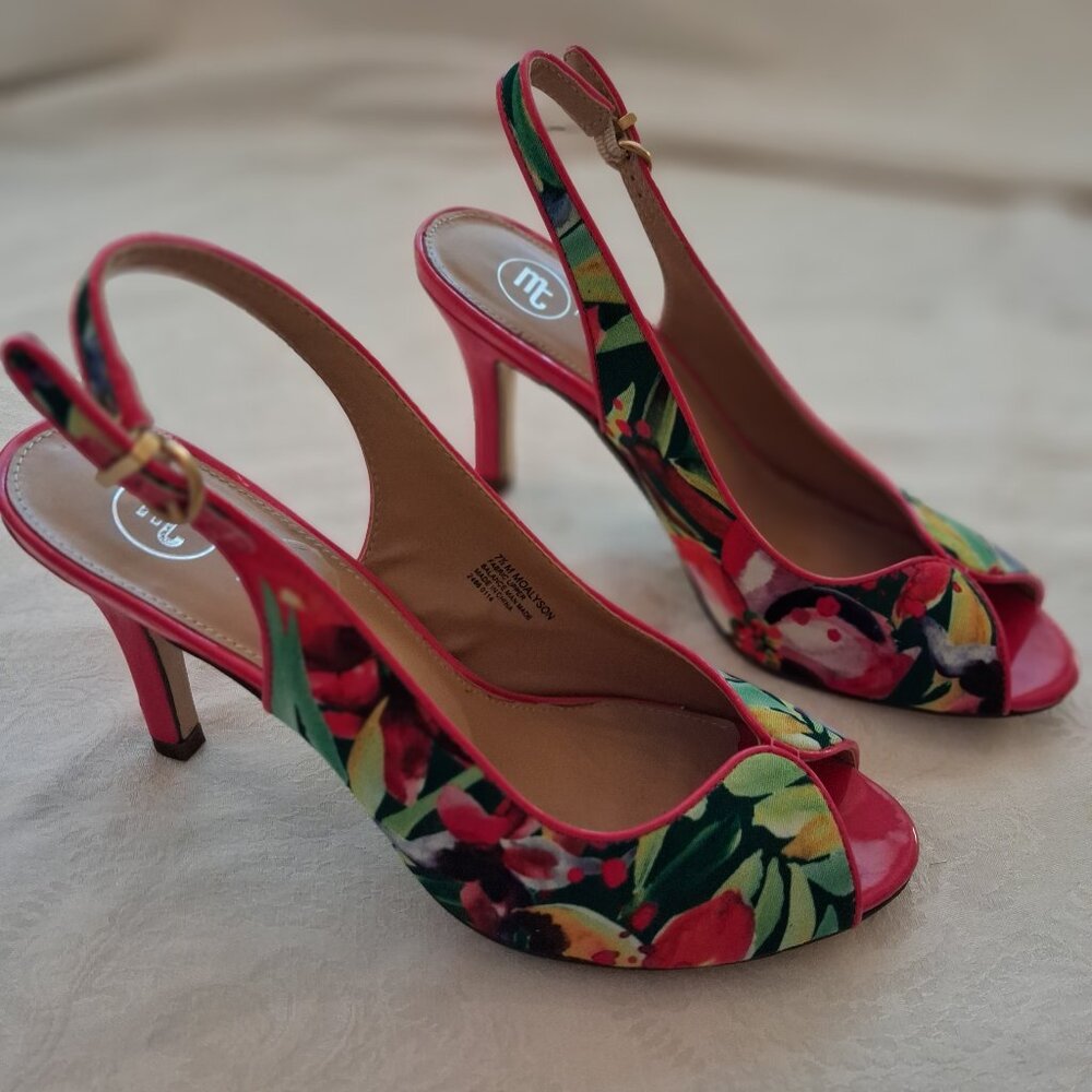 Sling-backed Peep-toe Heels in Bright Fabric print with Hot Pink Patent